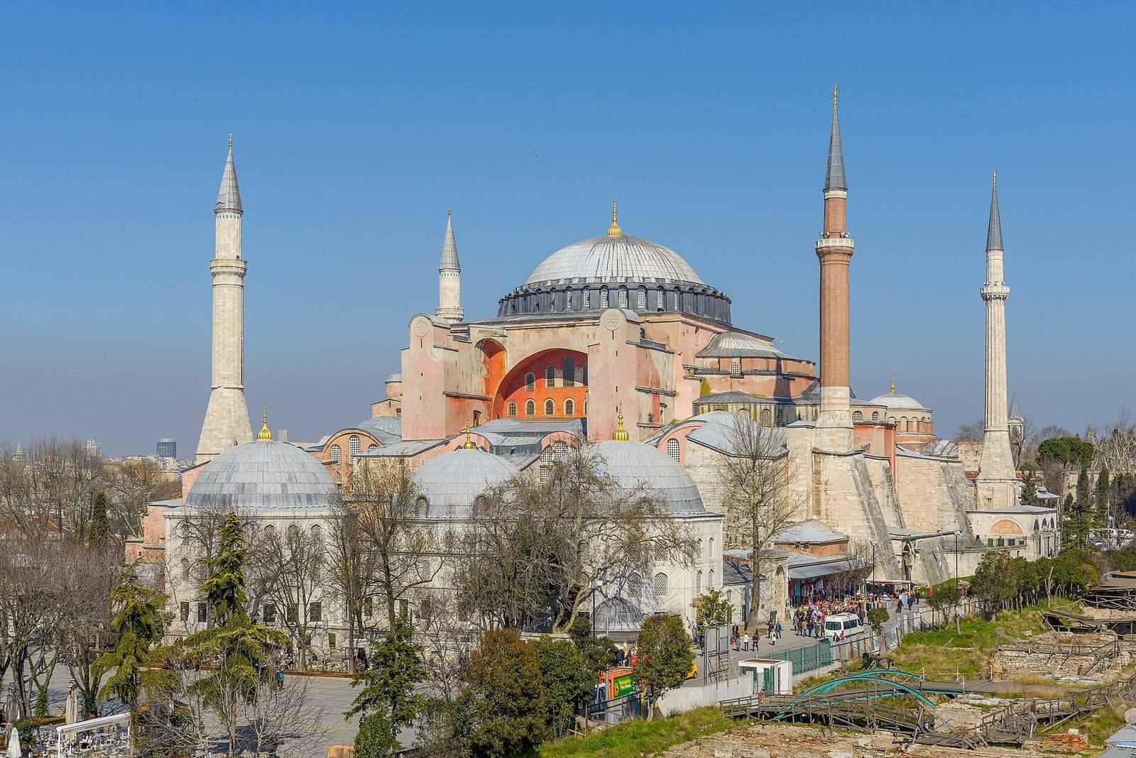 Hagia Sophia’s great dome and buttresses, with four minarets.